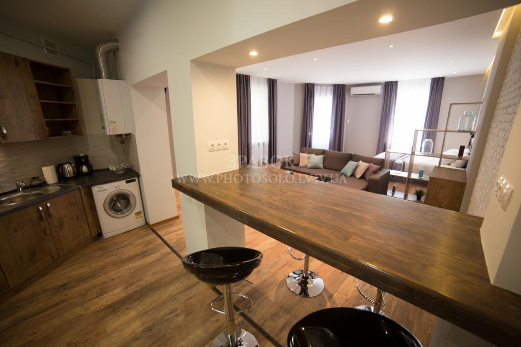 Foxy Lviv Apartment ภายนอก รูปภาพ